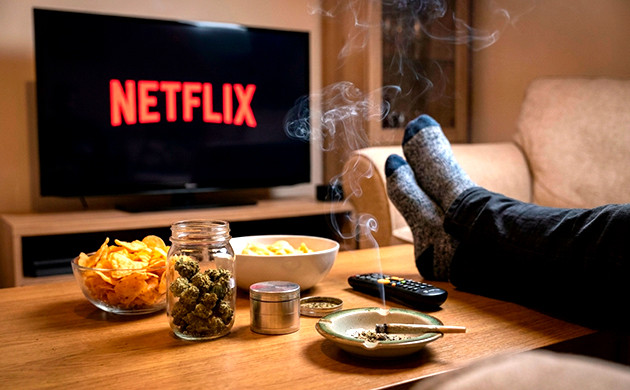 Binge eine Netflix-Show sehen Sehen Sie sich eine Netflix-Show an
