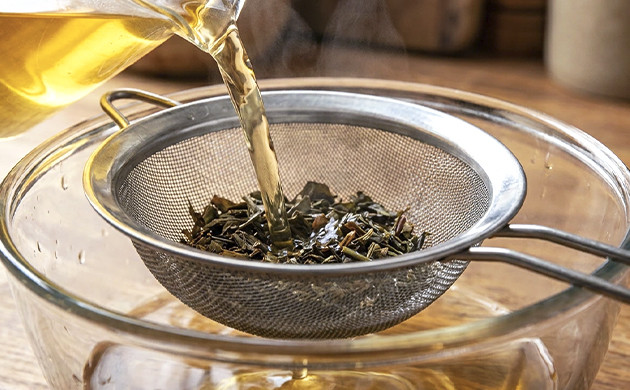 how to make tea out of weed stems